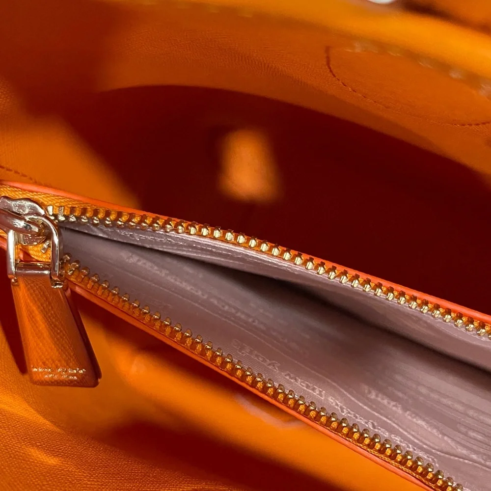 NWOT...Kate Spade Bleecker Canvas Crossbody Tote - Picture 10 of 11